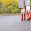 how-to-walk-in-high-heels6